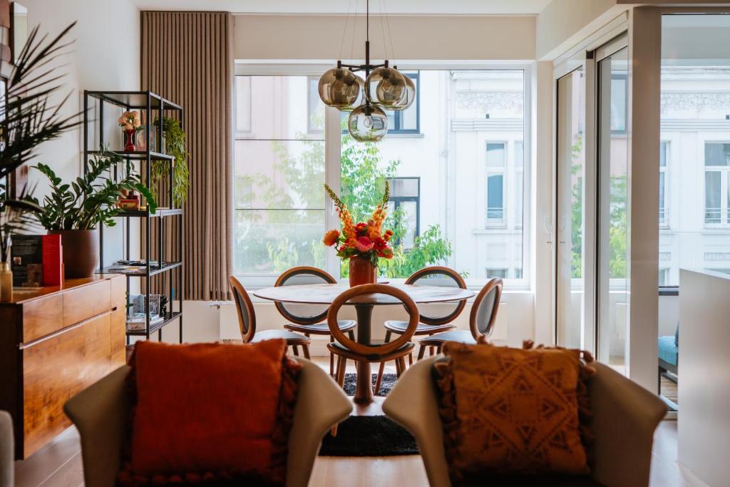 La Petite Foret Design Flat In Antwerp City