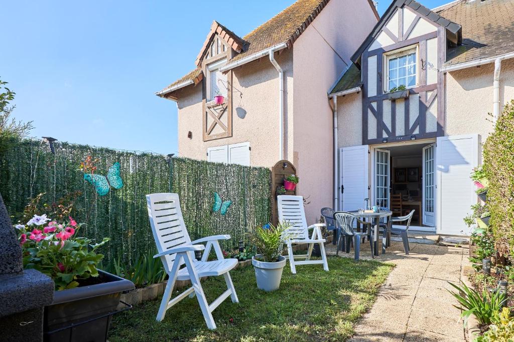 La Villa Fleurie - Appt à 50m de la plage