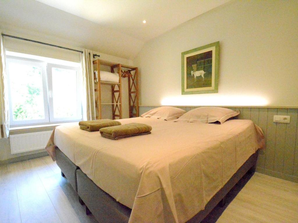 Riverside Villa in Bouillon