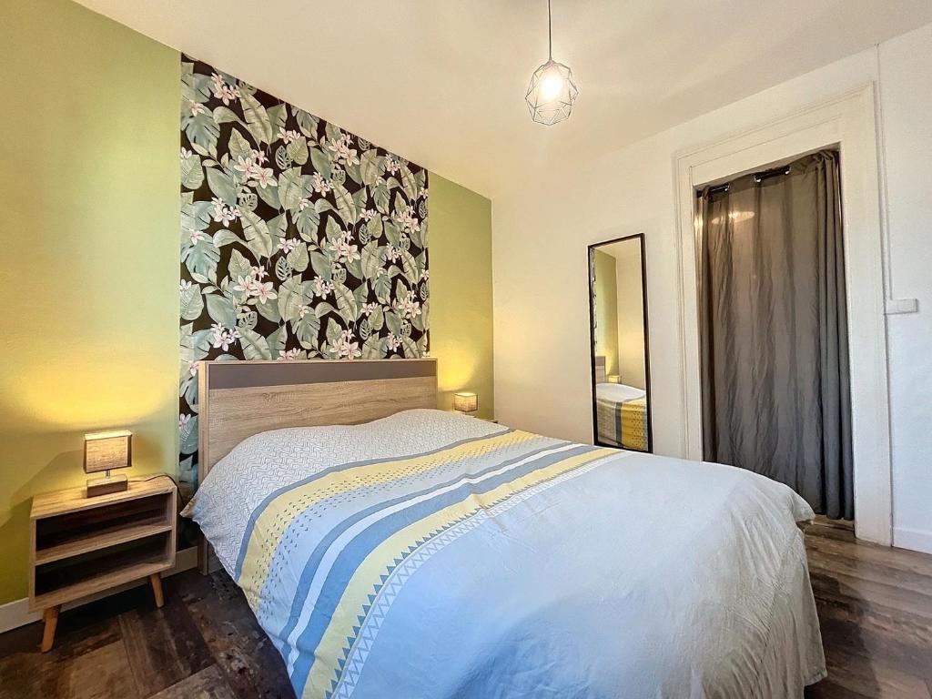 Appartement à 30 m de la plage - balcon - proche Centre - WIFI -Le Cérès 3