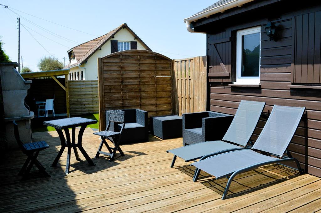 Le Chalet à Hub - extérieur, proche de la plage