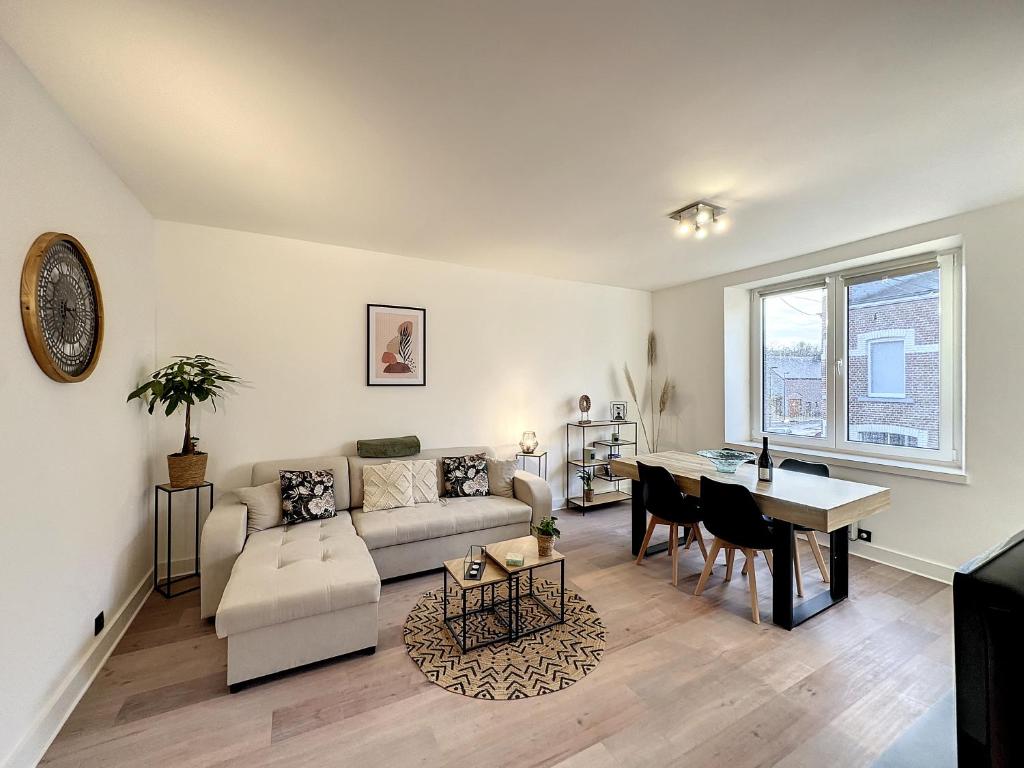 Le Cocon de Han duplex spacieux au pied des Grottes