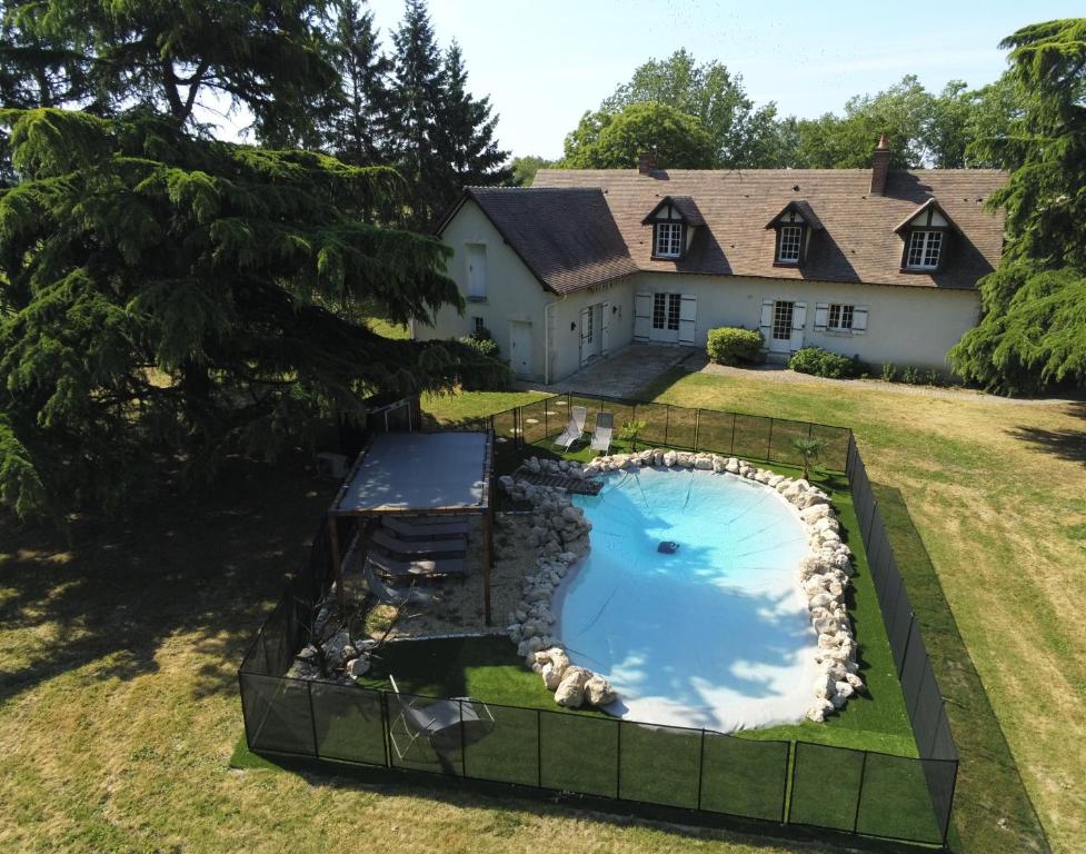 Le Domaine de Baracas - Le Grand Gîte 4 étoiles - piscine-billard-baby-foot-cheminée - 14 personnes