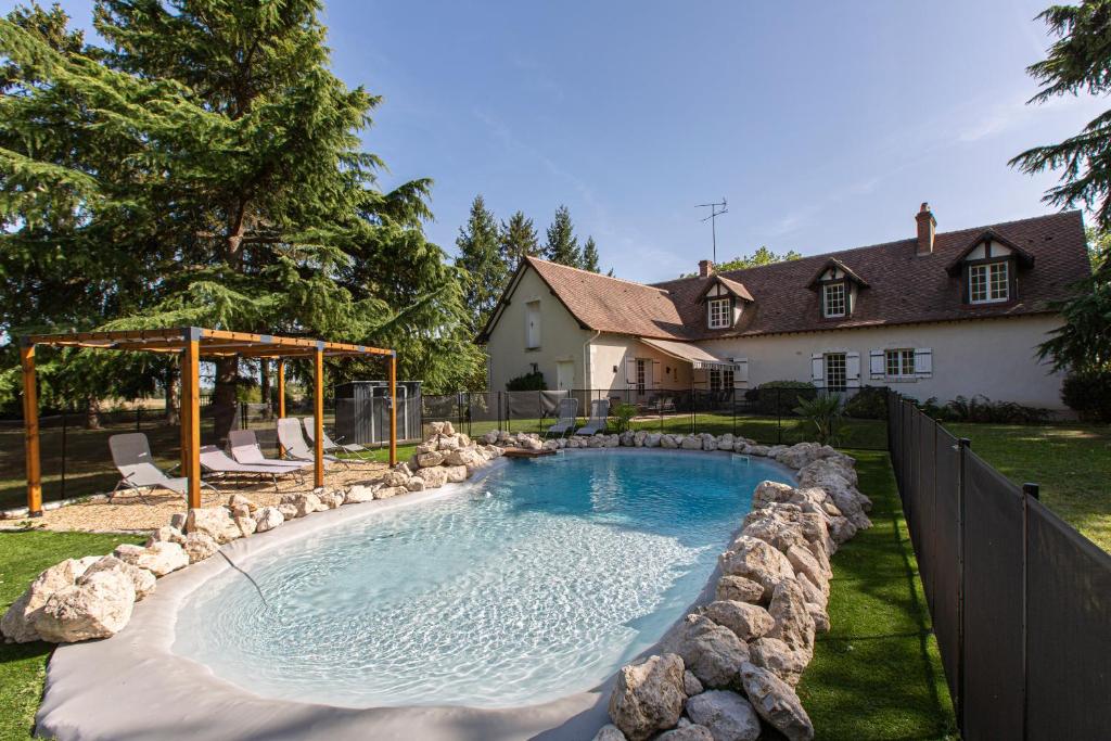Le Domaine de Baracas 4 étoiles - Le Grand et le Petit Gîte - piscine-SPA-billard-baby-foot-cheminée - 18 personnes