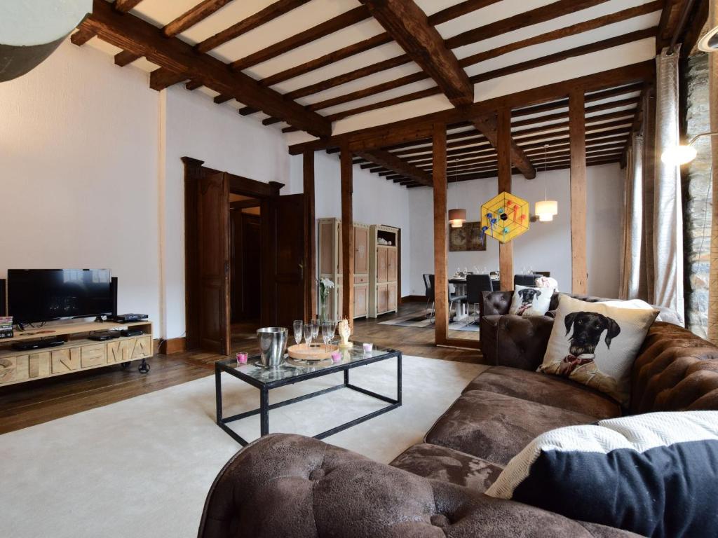Holiday Home in Saint-Hubert with Fenced Garden