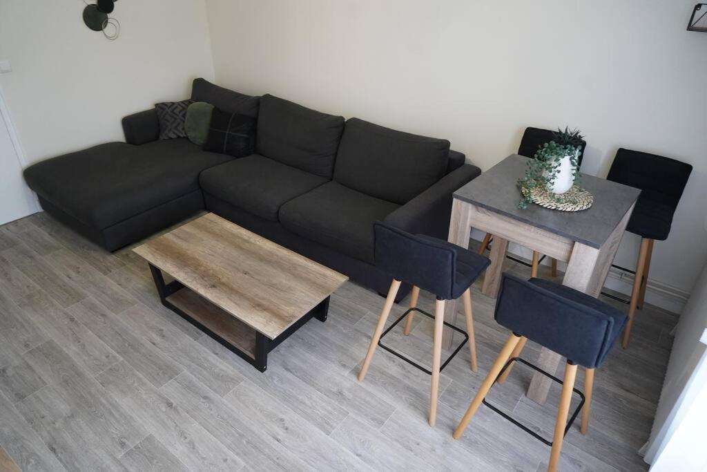 Le Paisible • Garage Privatif • Traversant • Calme