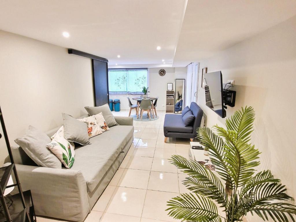 Le Petit Rocher 30m2- Studio standing 3 étoiles