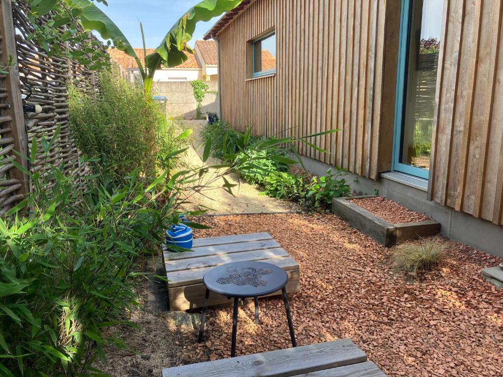 La Bonbonnière en bois Maison passive Draps inclus Parking gratuit et facile