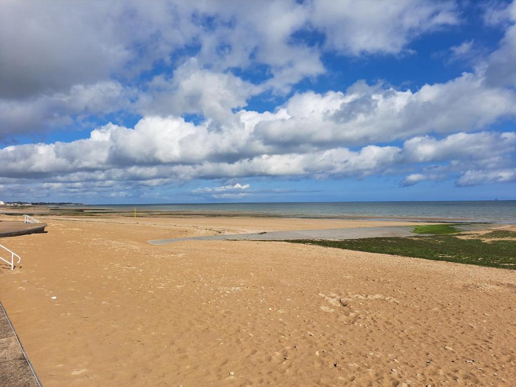 Logement Bernières sur mer à 150 m de la plage
