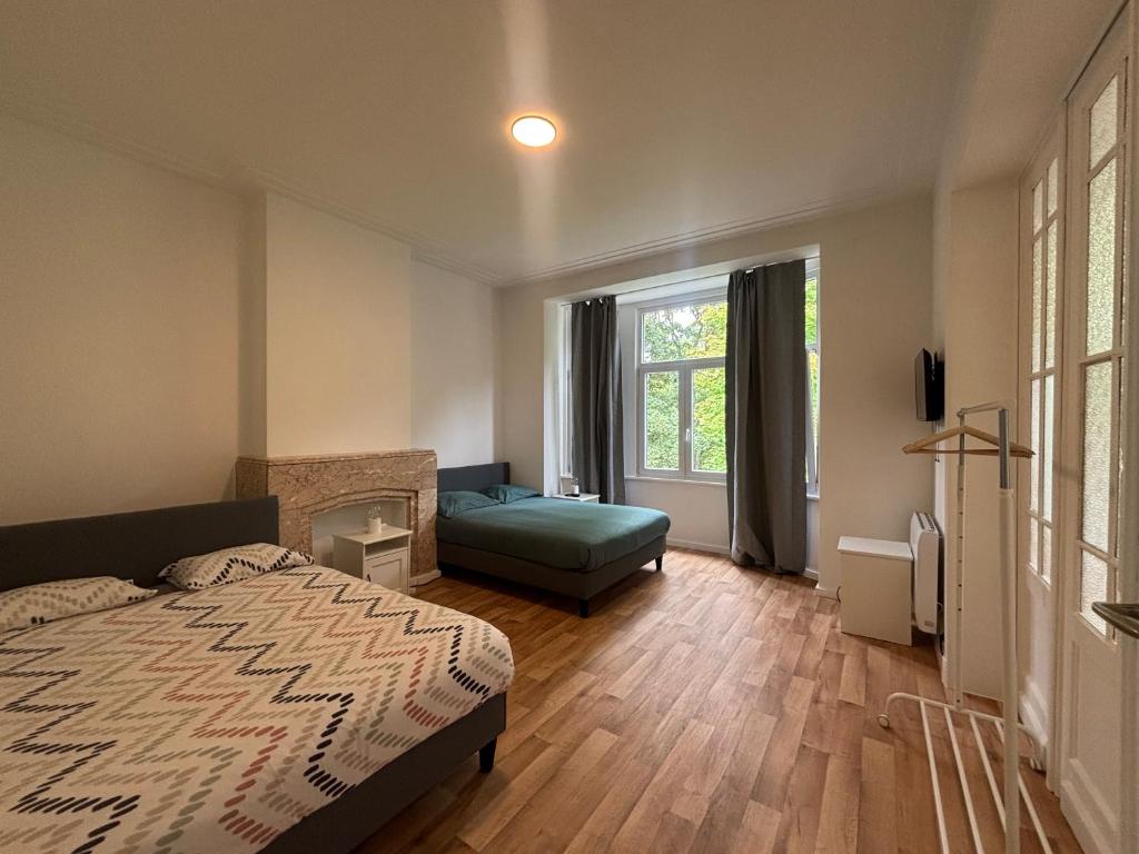 Leopold Brussels 6