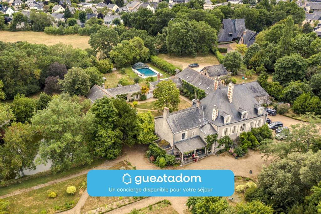 Les Rangeardières Piscine Familial