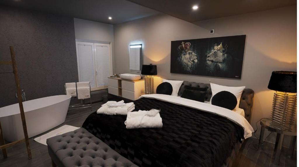 Les Suites M