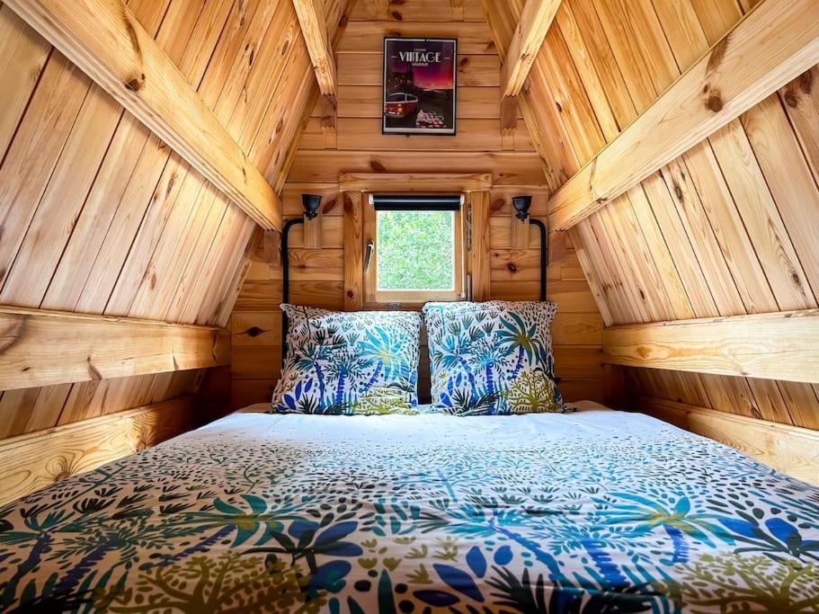 Tipi Apache des monteaux
