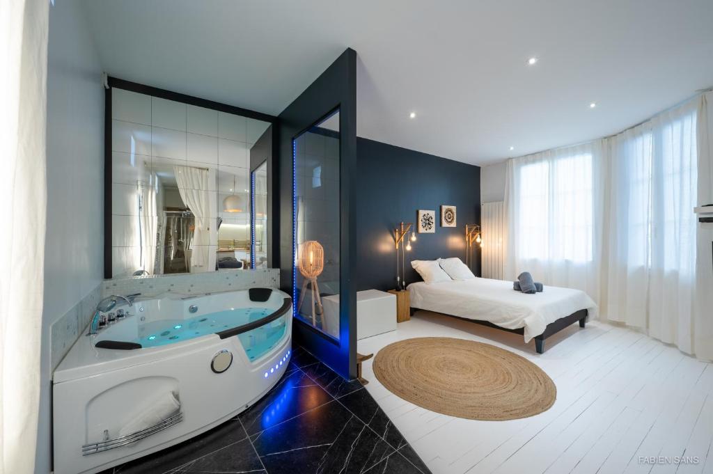 LOFT Clim - Jacuzzi Centre Gare - Parking gratuit