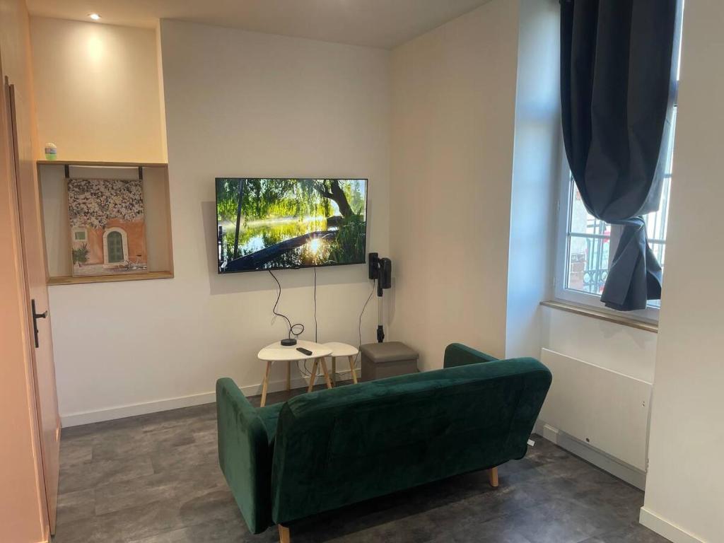 Logement entier appartement Bourges PARKING GRATUIT