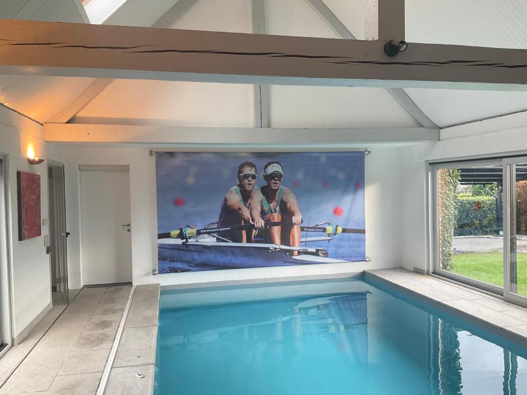 Chambre d hôtes Le Joyau with indoor pool and sauna