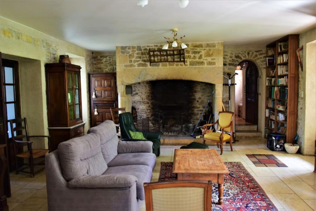 Ma maison de famille en Quercy avec piscine