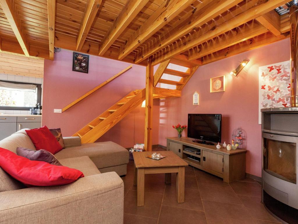 La Roche Cozy Forest Escape