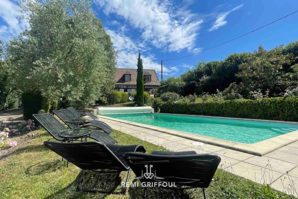 Maddalena Charming Country Villa with Heated Pool 4 10 guests