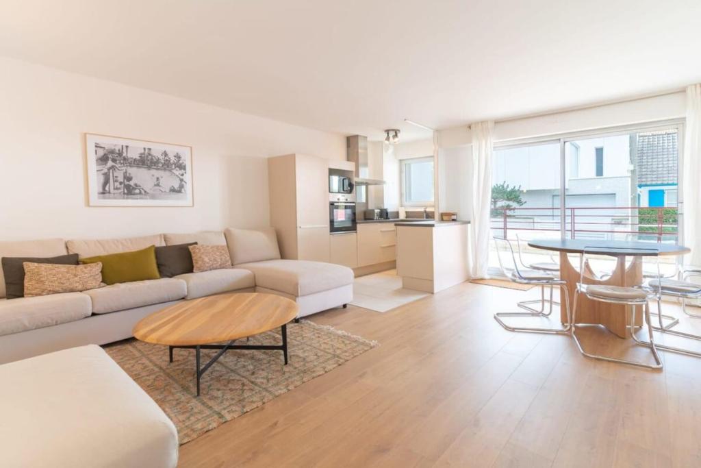 Magnificent town-centre apartment with two terraces 5 people