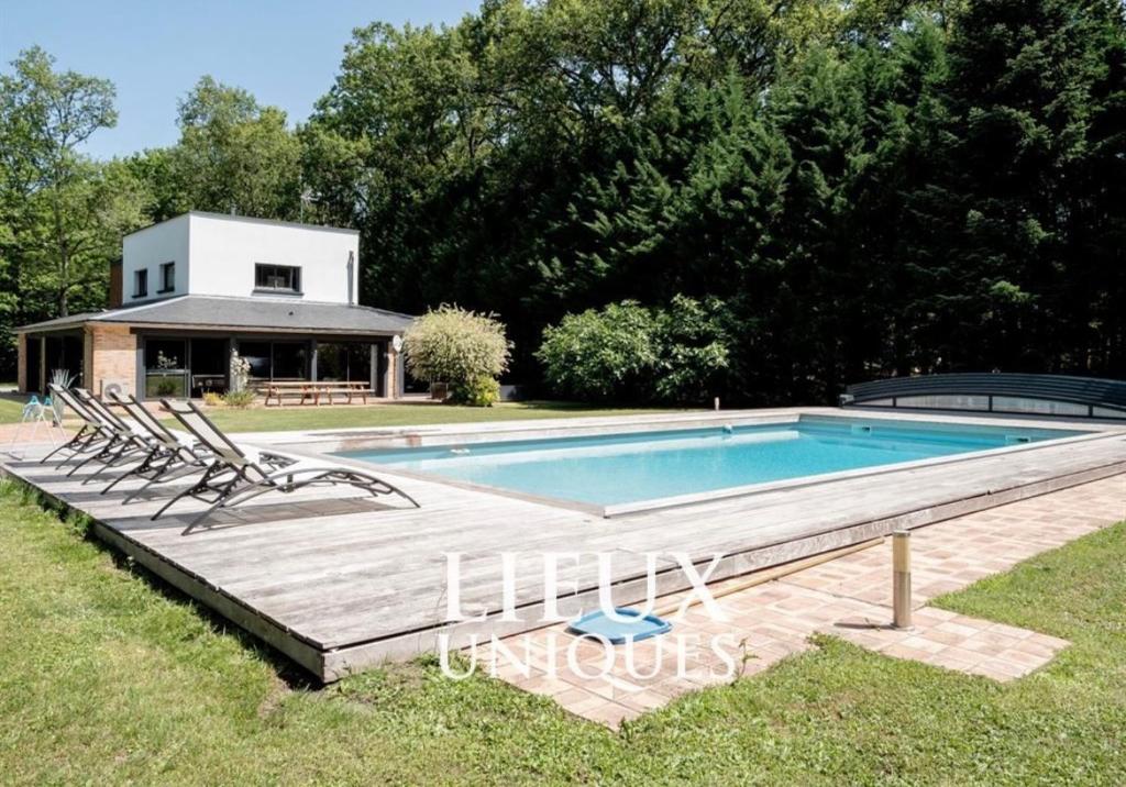 Magnifique Villa avec piscine en Sologne