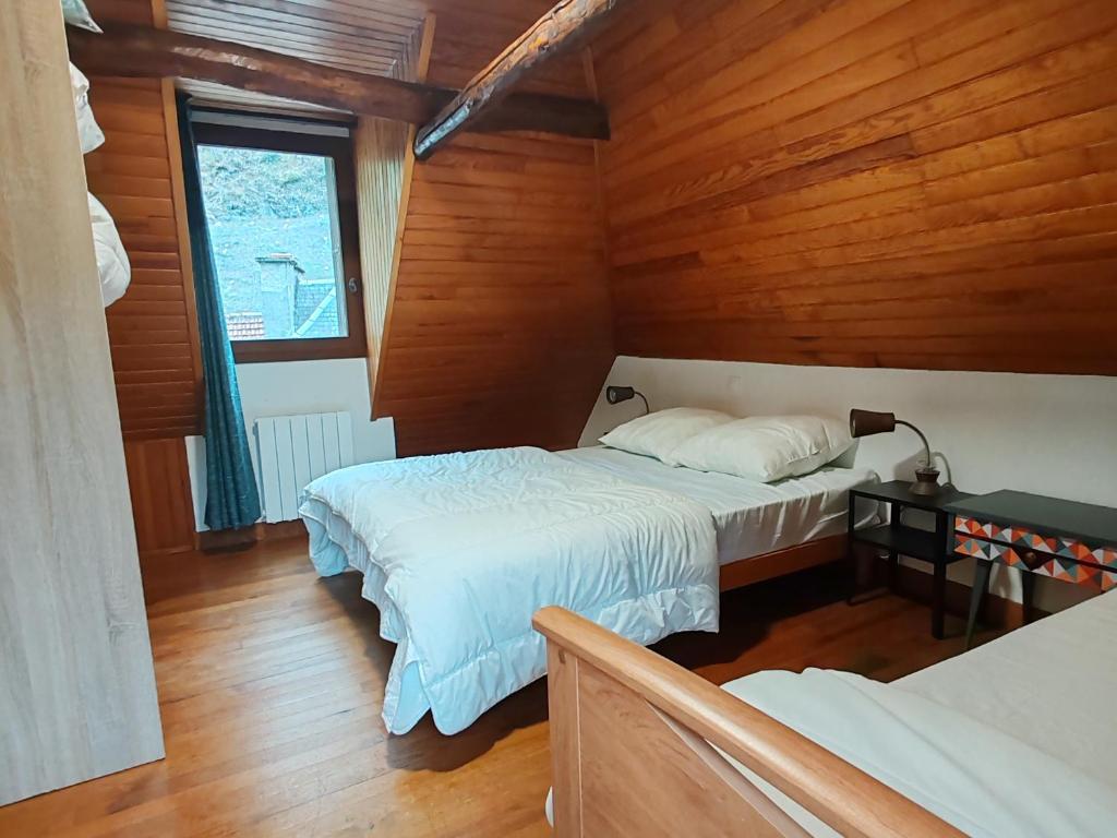 Maison 13 pers à 10mn de Luchon