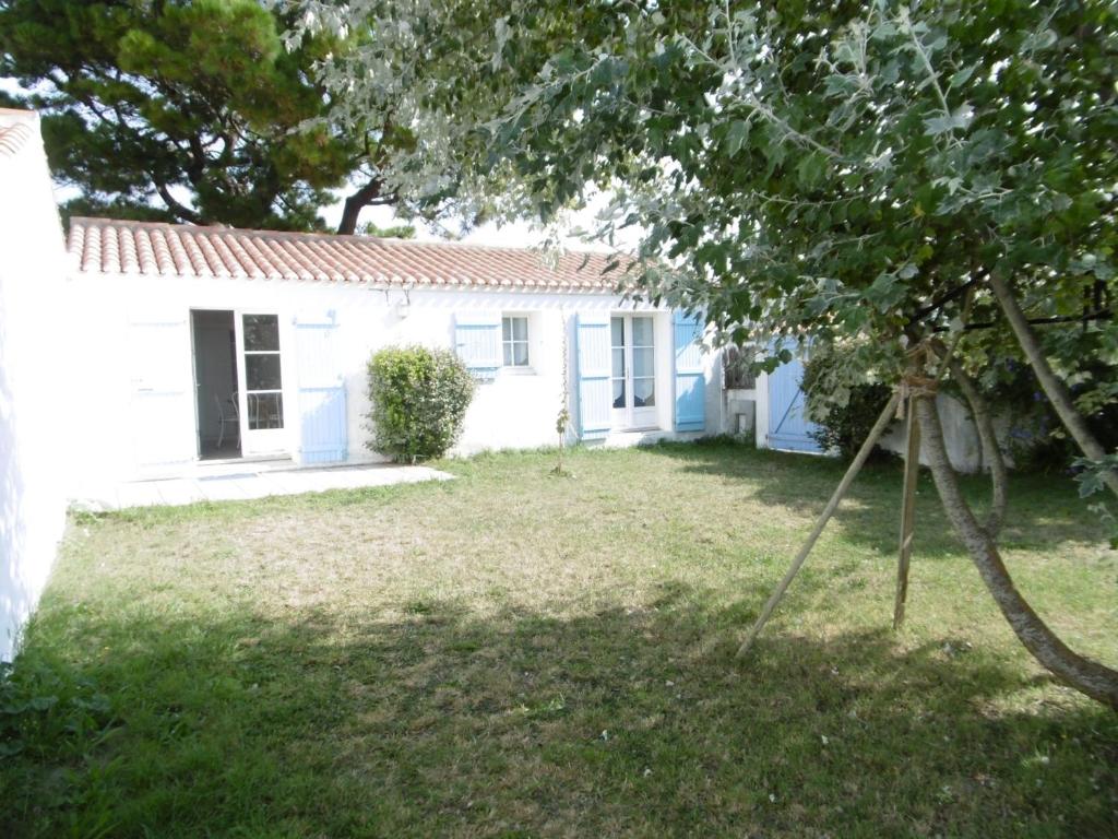 Maison 2 Pers. à Noirmoutier, Proche Plage, Parking - FR-1-823-115