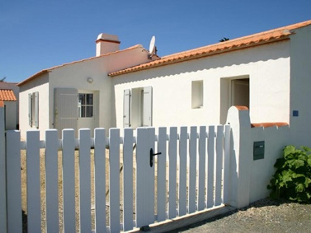 Maison à L'Épine, proche Plage & Commerces, 4/6 Pers. - FR-1-823-44