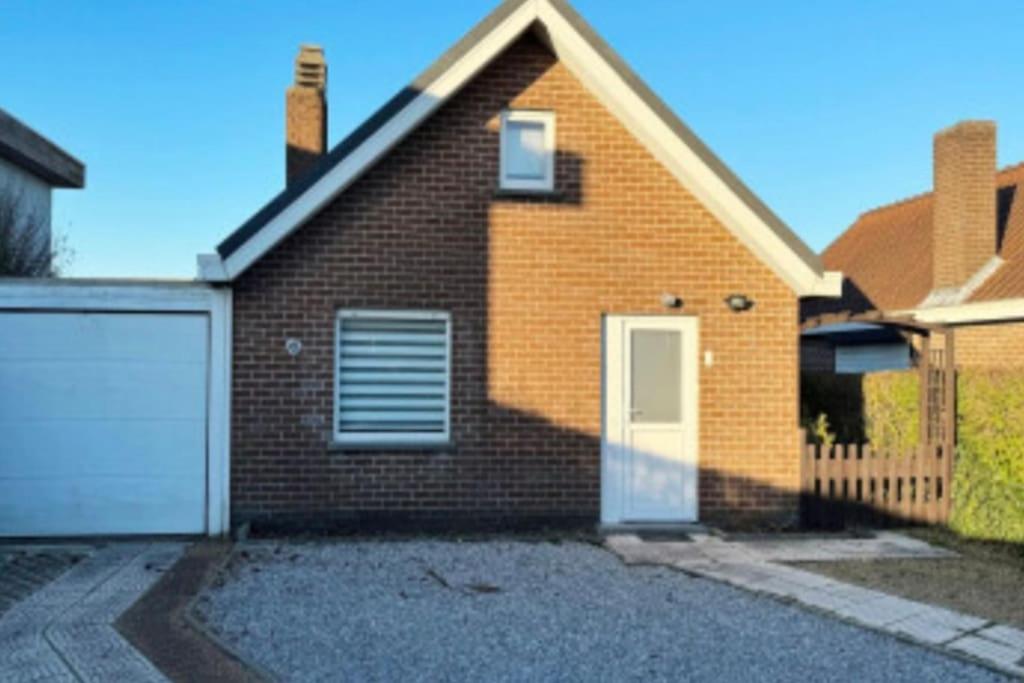 Maison à la mer avec billard