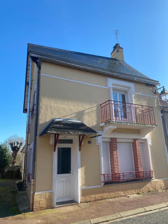 Charmant gîte au bord de la Sarthe - 6 personnes