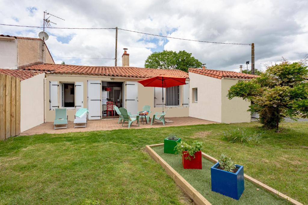 Maison calme terrasse et jardin