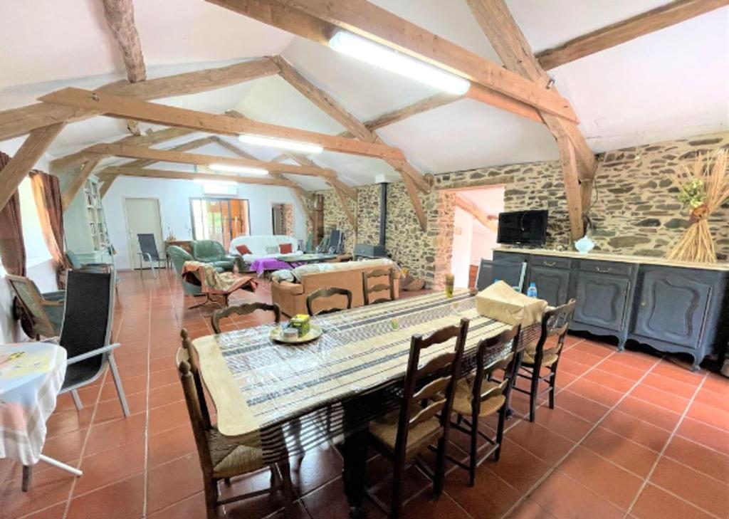 Maison chaleureuse à Bagnac-sur-Célé 70 m² avec jardin accueillant