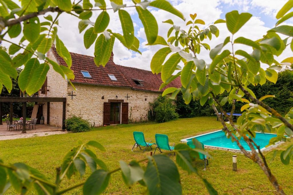 Maison de charme proche Sancerre avec piscine