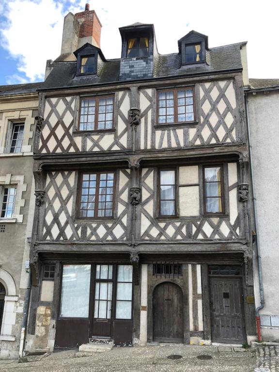 Maison des Acrobates