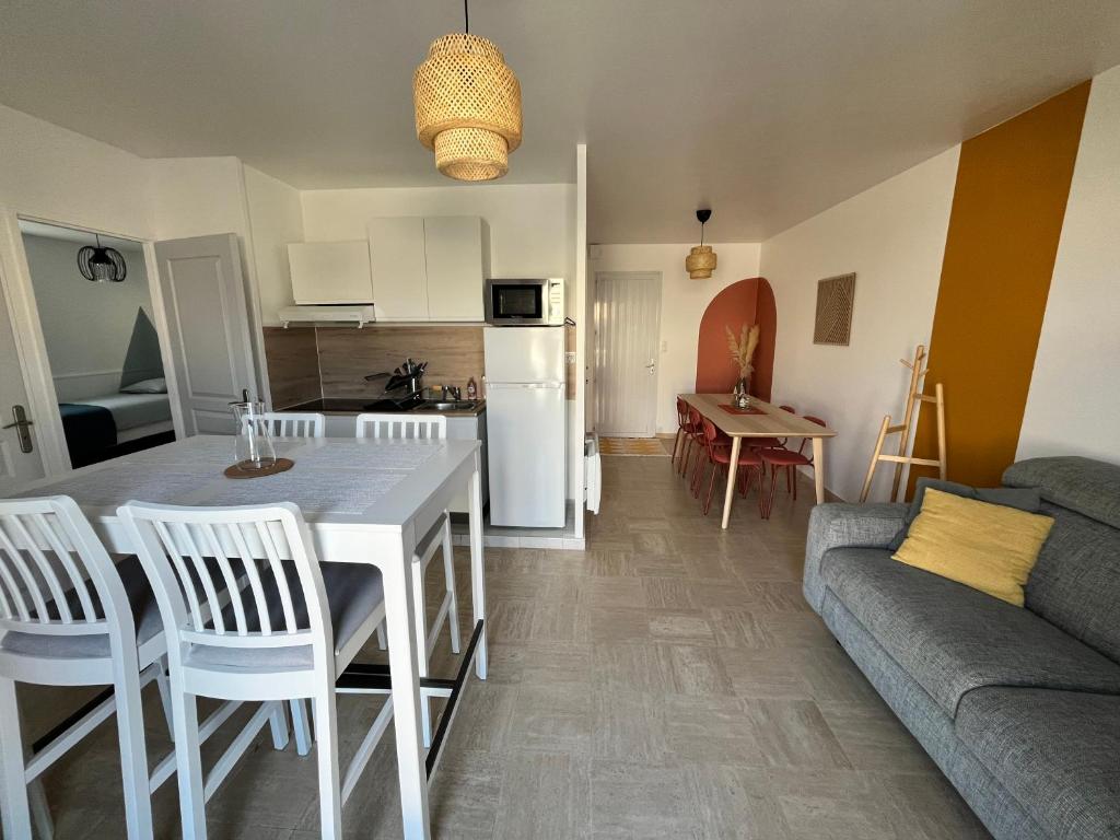 Maison familiale 6pers, 2chambres, fibre wifi, garage