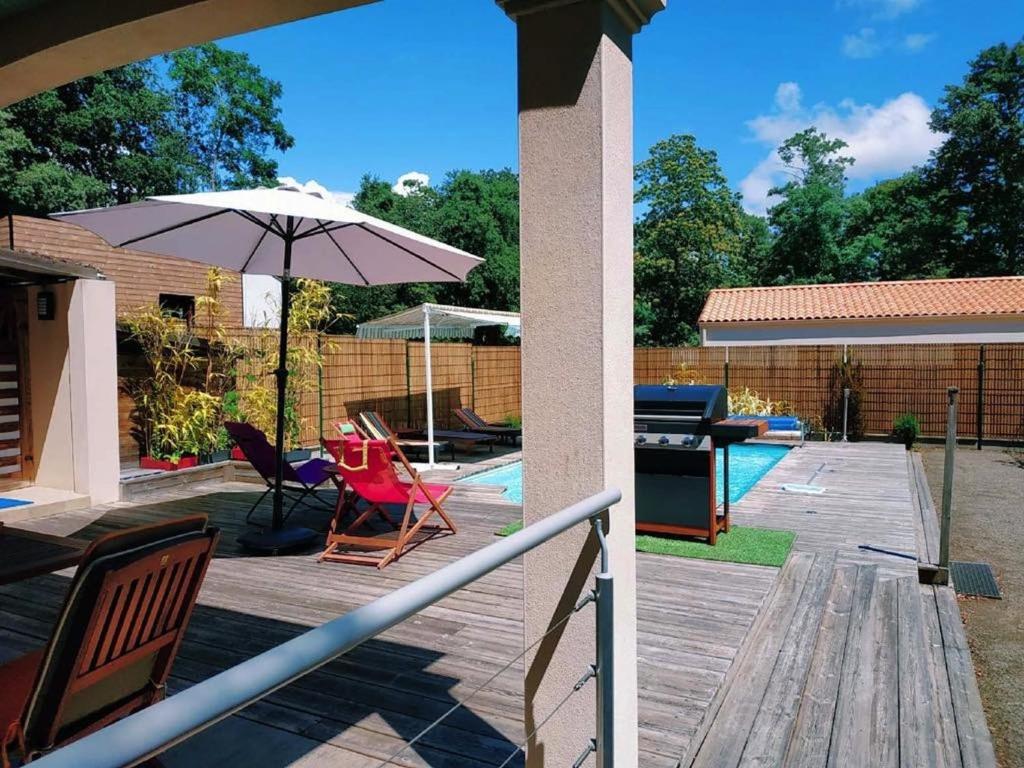 Maison avec piscine privée à 800 m de l'océan à Jard-sur-Mer - FR-1-336-119