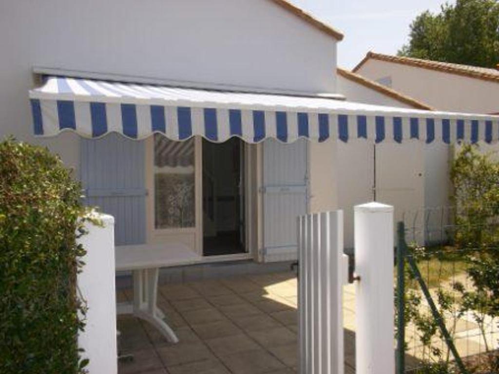 Maisonnette avec parking à La Faute Sur Mer - FR-1-194-20