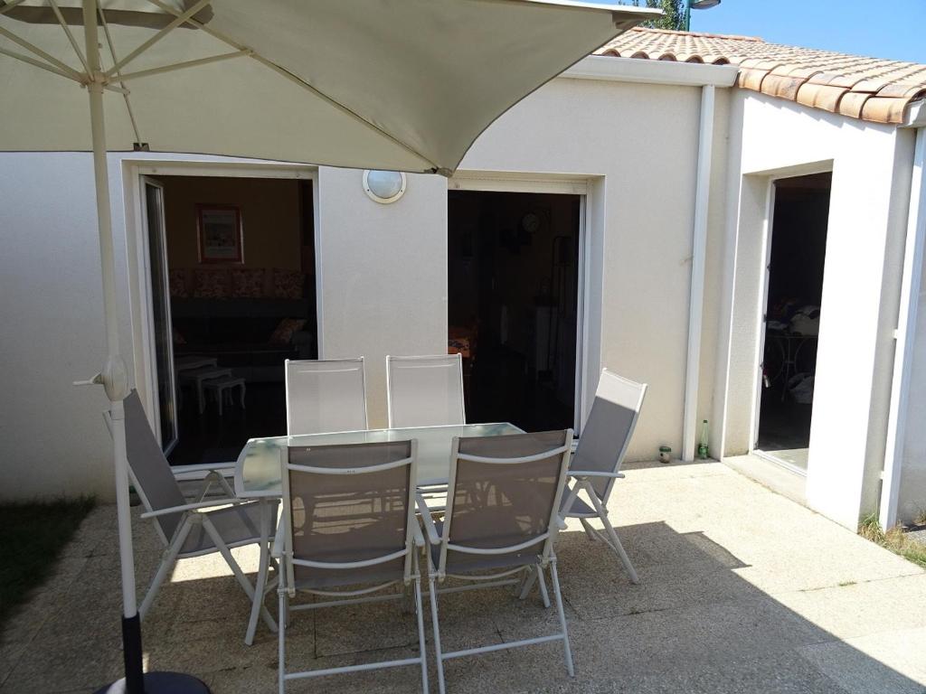 Maison de vacances avec jardin aux Sables d'Olonne, proche plage et centre-ville - FR-1-92-890