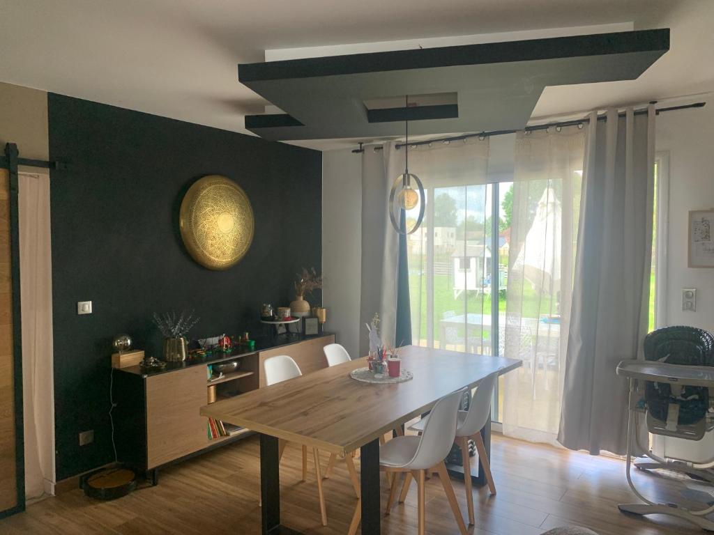 MAISON PROCHE 24h
