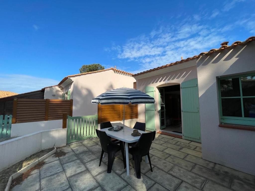 Maison 4-5 pers à Saint Jean de Monts avec piscine, proche plage et forêt - FR-1-323-478