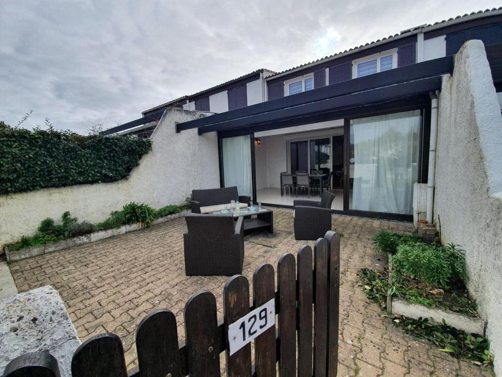Maison avec véranda, proche océan, 3 chambres, parking privé - Saint-Jean-de-Monts - FR-1-224C-276