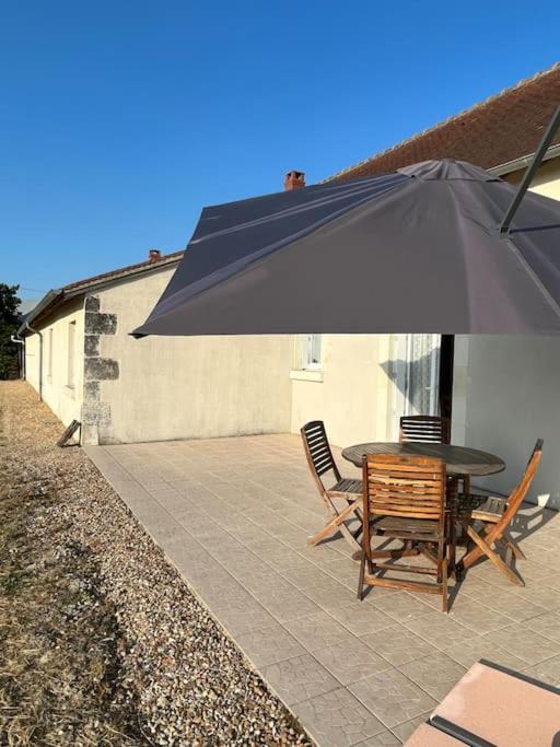 Maisonnette à l’orée des vignes