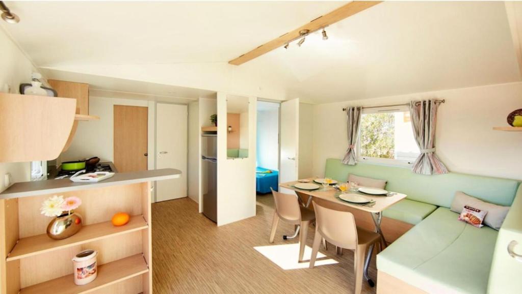 Mobil-home 4 pers. proche plage - Mobil-home 3 Pièces 4 Personnes MAE-8963