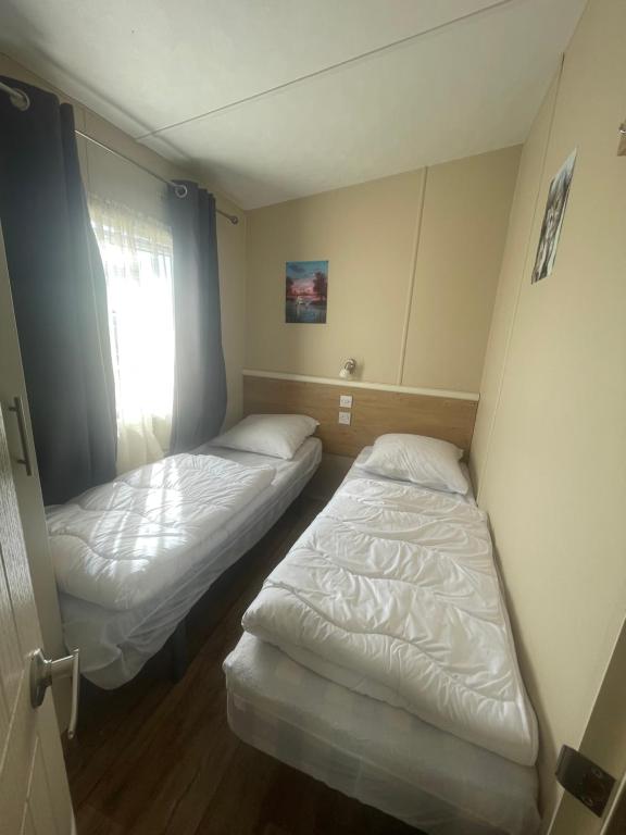 Mobil home au bord de la mer, vue sur la mer camping de la falaise à Equihen-Plage