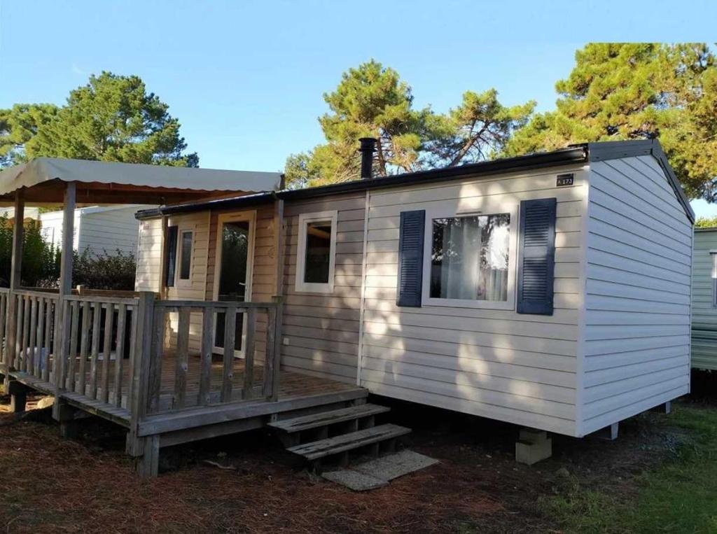Camping 3 étoiles - Piscine - eehgge