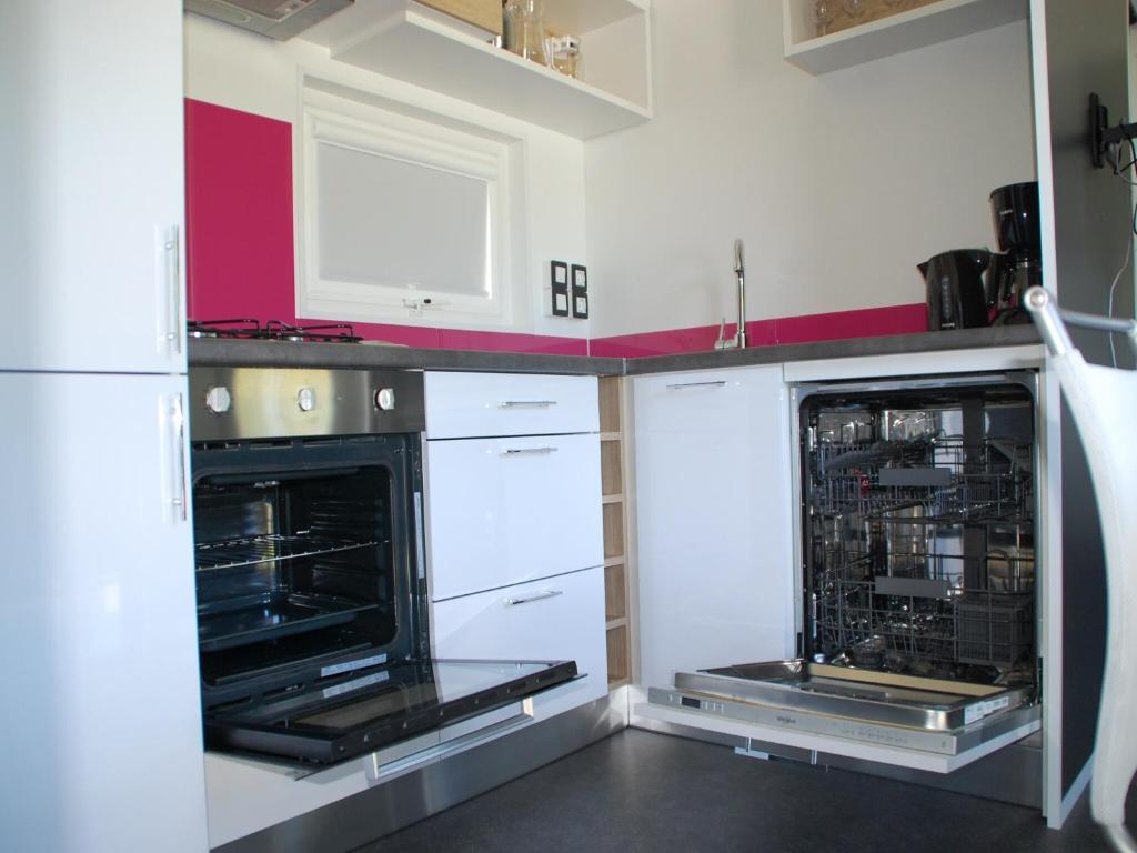 Chalet in Baalse Hei with Modern Comforts, cleaning included