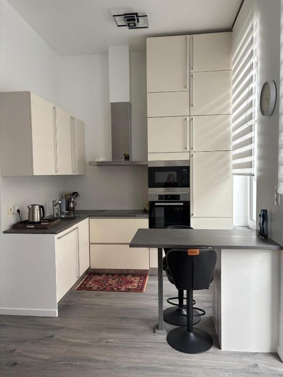 Modern 1 bedroom and sofa bed stay