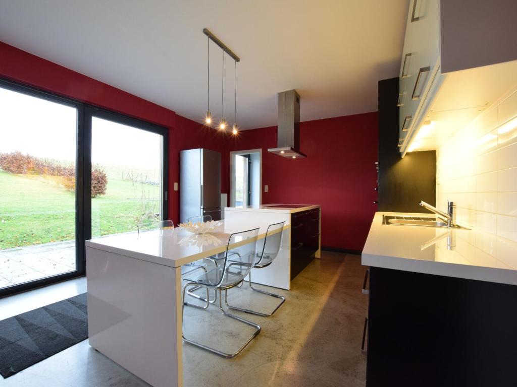 Ardennes Stay for 18 guests, cleaning included