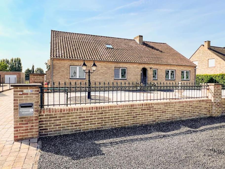 Modern Loft with 2 bedrooms near Sint Truiden