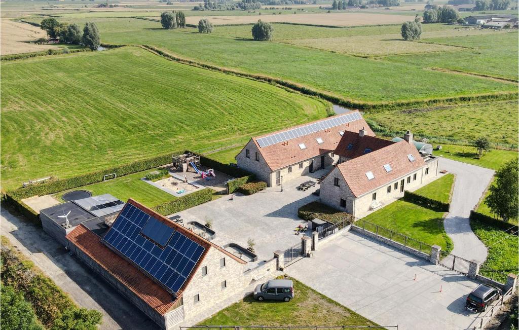 Lovely Home In Diksmuide With Sauna